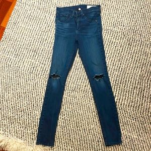 Rag & Bone ripped skinny jeans, size 26, Great condition